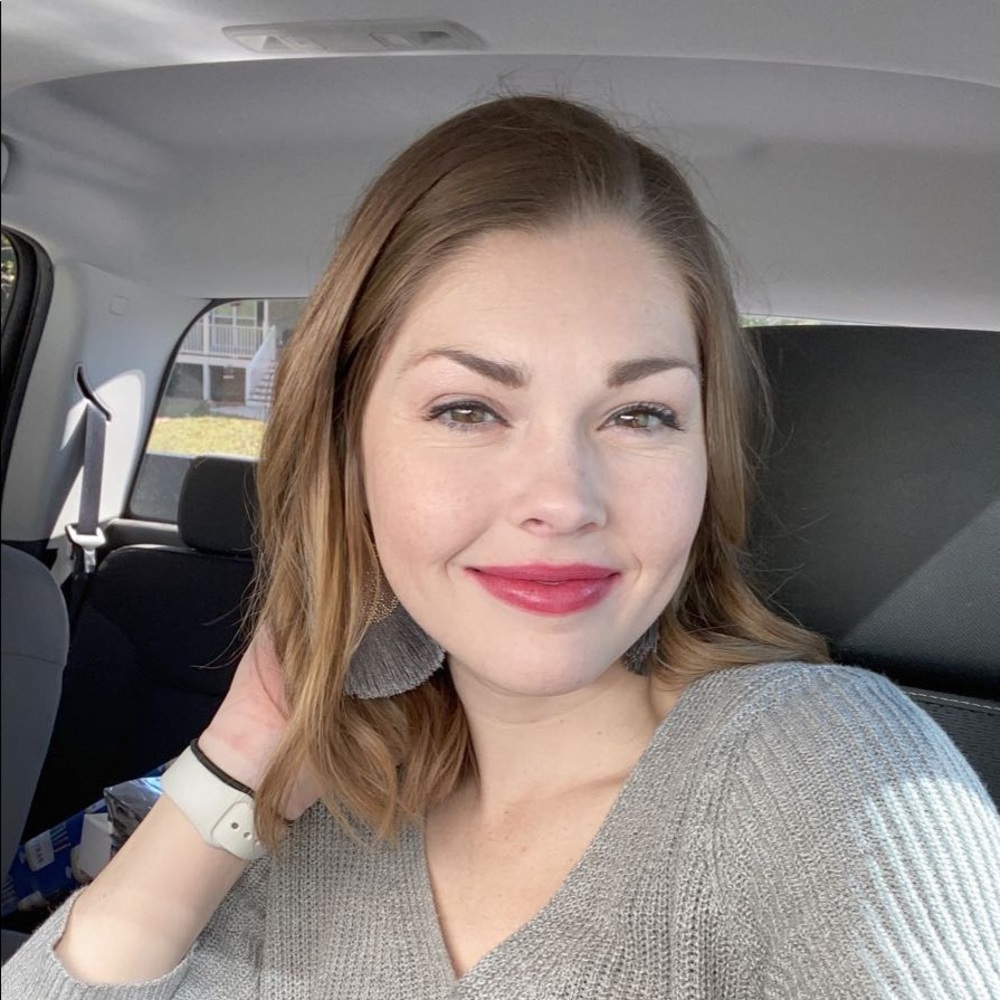 Meet your Posher, Lindsey